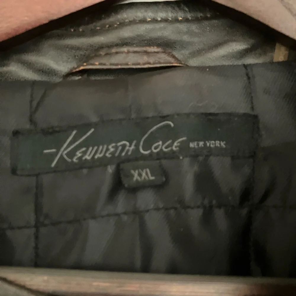 Vintage Kenneth Cole bomber leather jacket - Picture 4 of 12